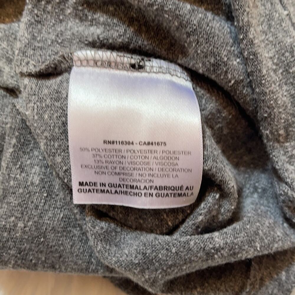 Converse Grey/Blue/Green/White Size: Medium T-Shirt - Picture 5 of 6